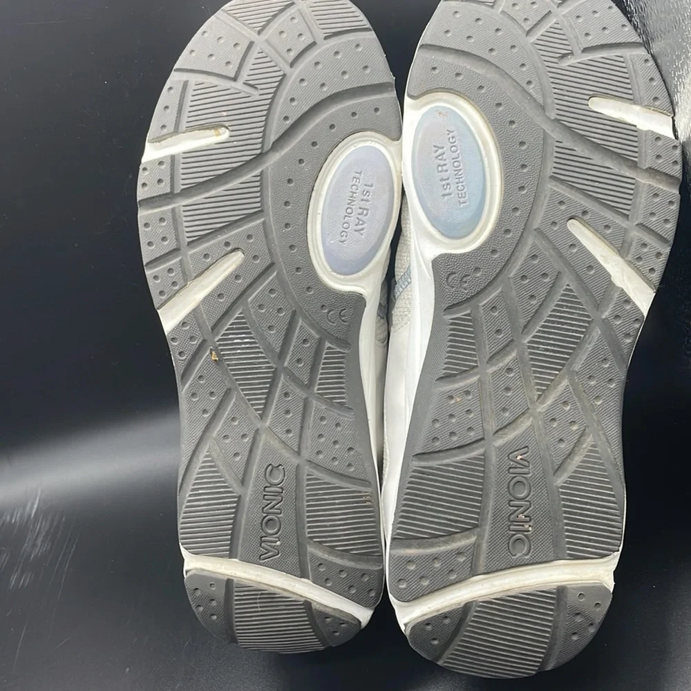 Vionic Sz 7.5 Sunset Mary Jane Sneakers Comfort 1st Ray Technology White EUC - Picture 7 of 8